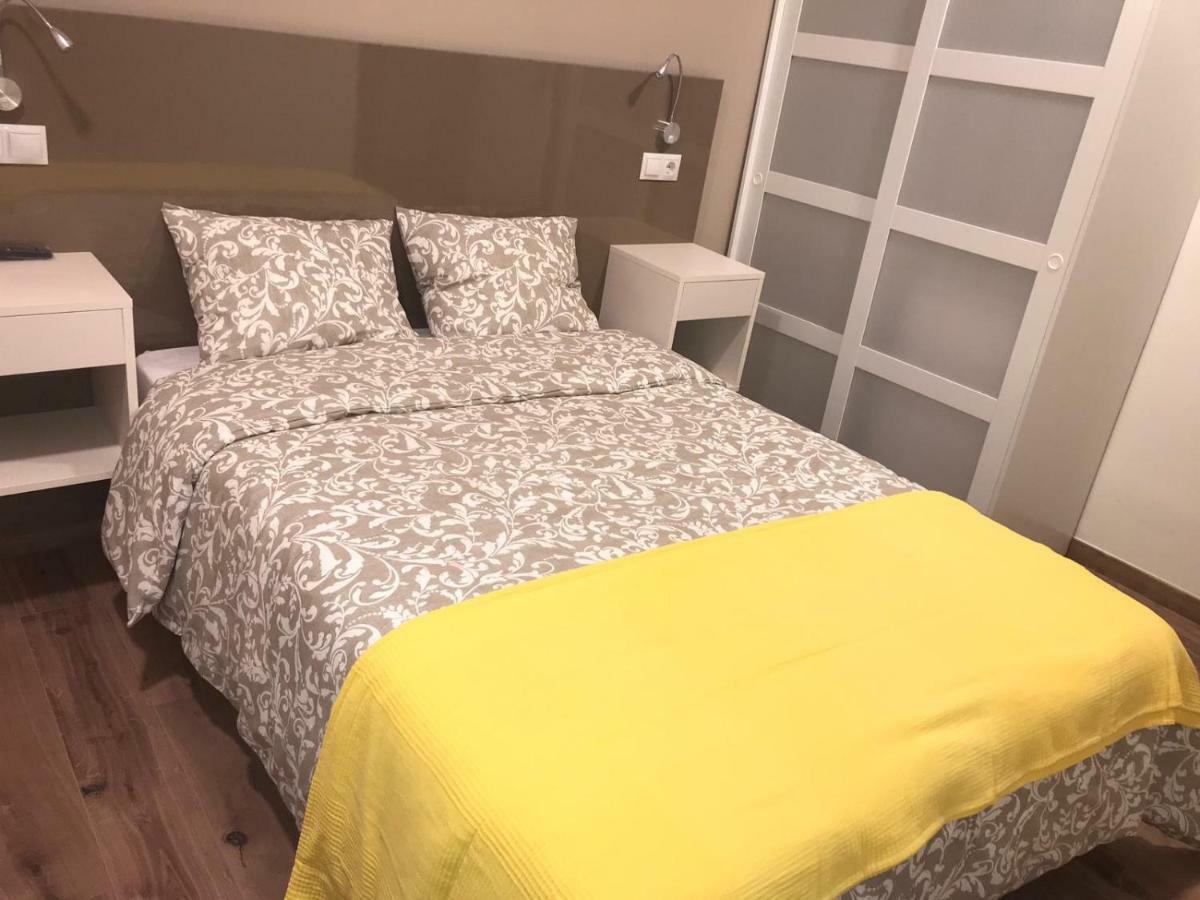 Residencia Compostela 2 Bed & Breakfast Santiago de Compostela Dış mekan fotoğraf