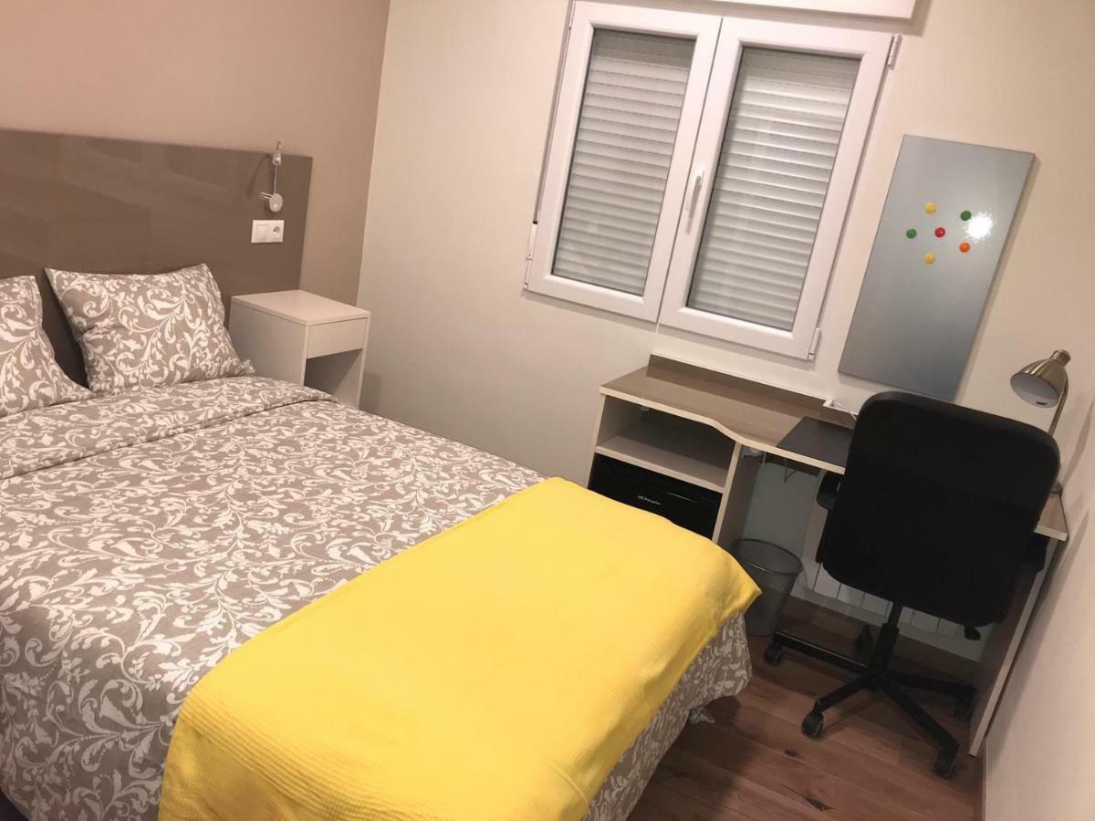Residencia Compostela 2 Bed & Breakfast Santiago de Compostela Dış mekan fotoğraf