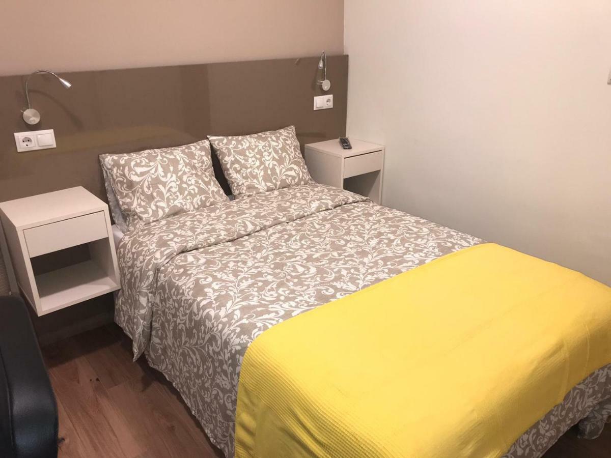 Residencia Compostela 2 Bed & Breakfast Santiago de Compostela Dış mekan fotoğraf
